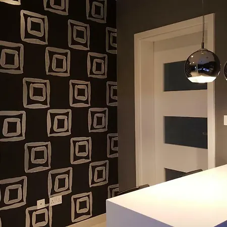 Designer-finished In Apartamento *