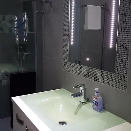 Apartamento Designer-finished In